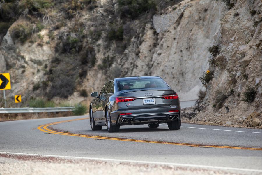 Audi S6 Sedan TFSI (C8) 2020 года  (NA) (фото 10 из 24)